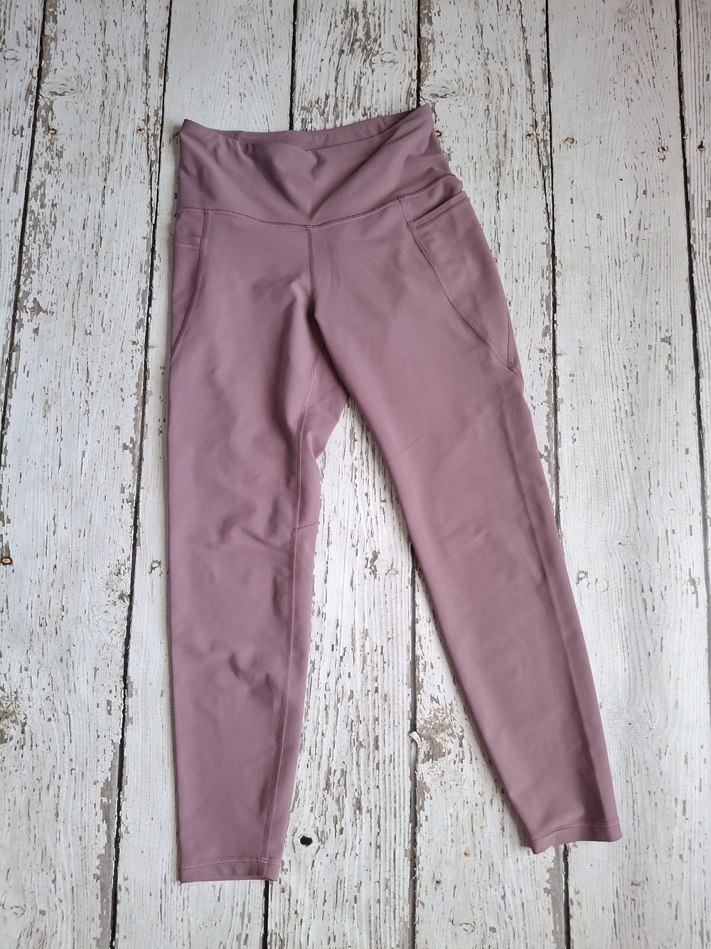 Old Navy Mauve-Purple Elevate Go-Dry Leggings